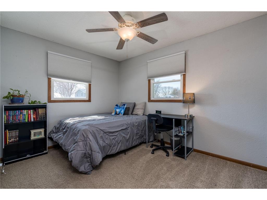 2712 E Main Street Mankato MN 56001 7039417 image15