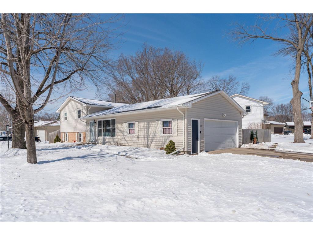 2712 E Main Street Mankato MN 56001 7039417 image2