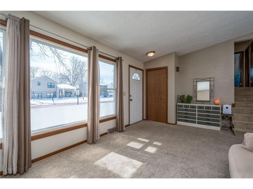 2712 E Main Street Mankato MN 56001 7039417 image6