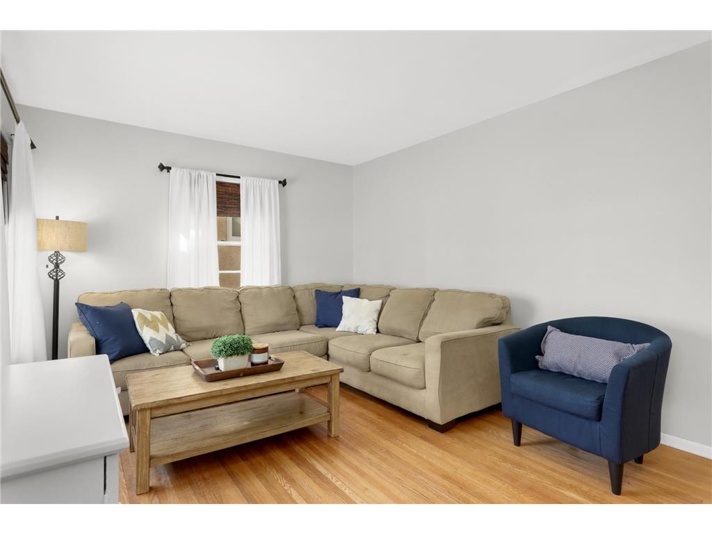2712 Hampshire Avenue S Saint Louis Park MN 55426 7083623 image3