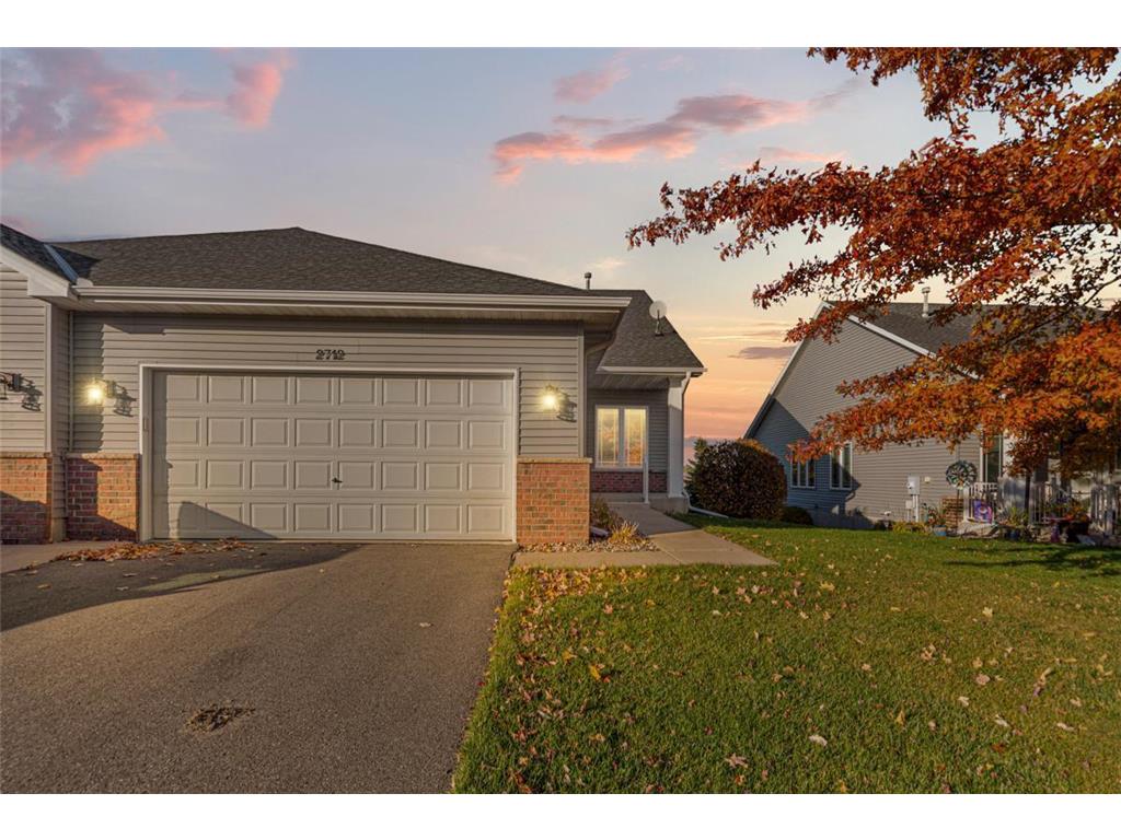 2712 Village Drive Faribault MN 55021 6805837 image1
