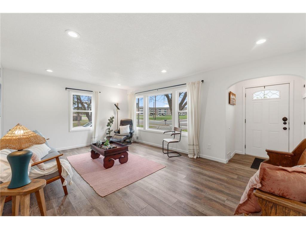 2712 Williams Drive Burnsville MN 55337 7014920 image16