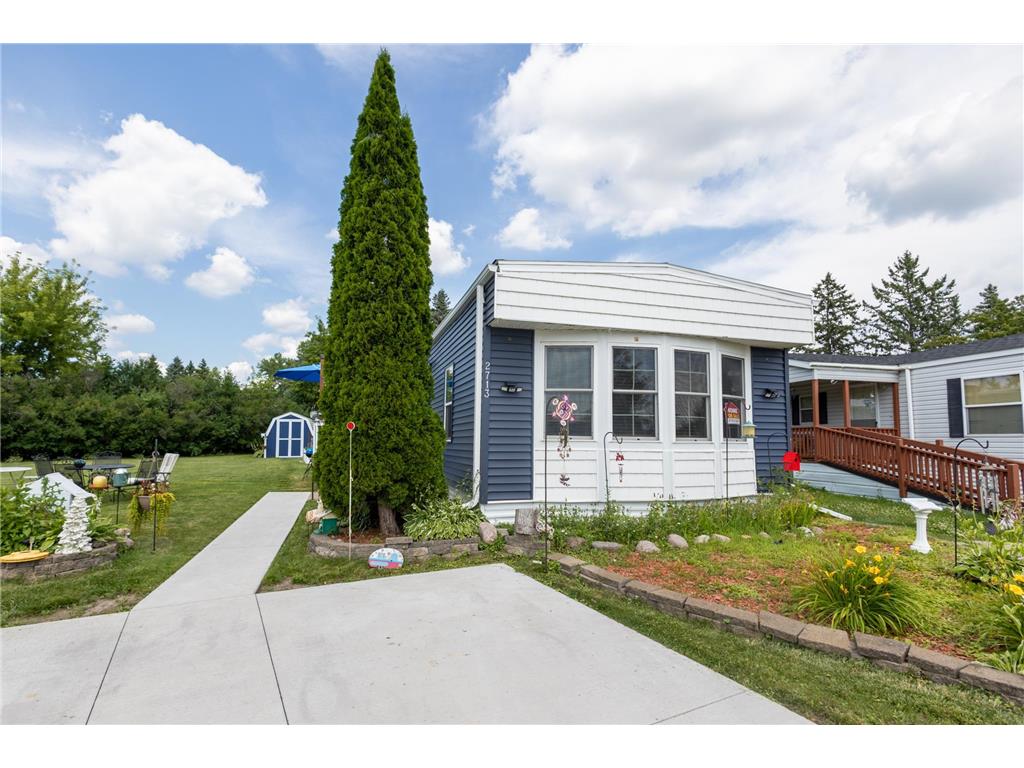 2713 Benlana Court Maplewood MN 55119 7108053 image1