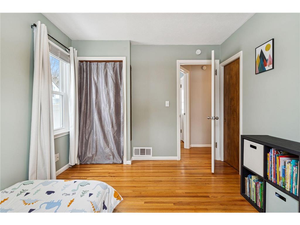 2713 Brunswick Avenue S Saint Louis Park MN 55416 7054444 image13