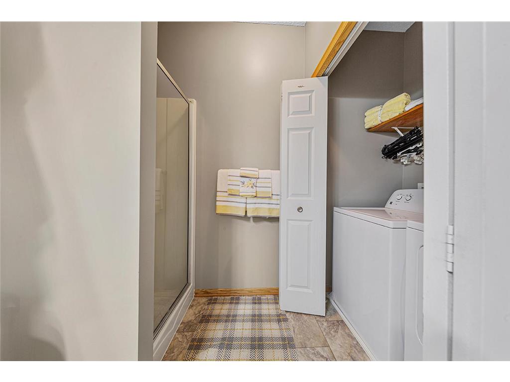 2713 Village Drive Faribault MN 55021 6799787 image15