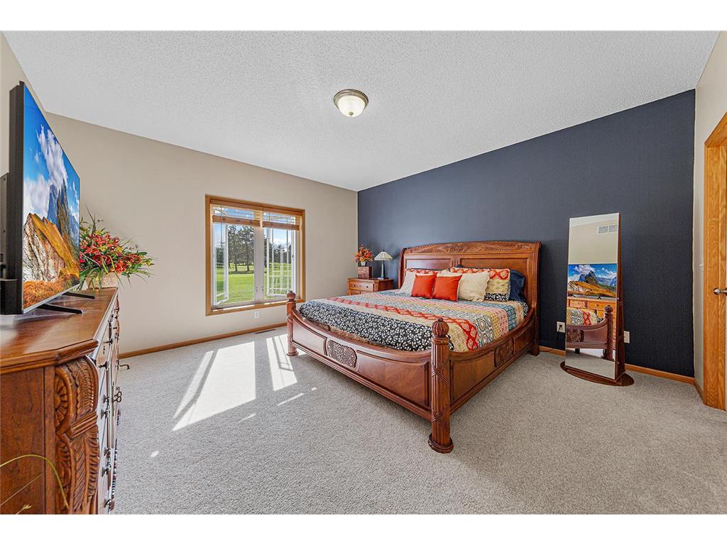 2713 Village Drive Faribault MN 55021 6799787 image25