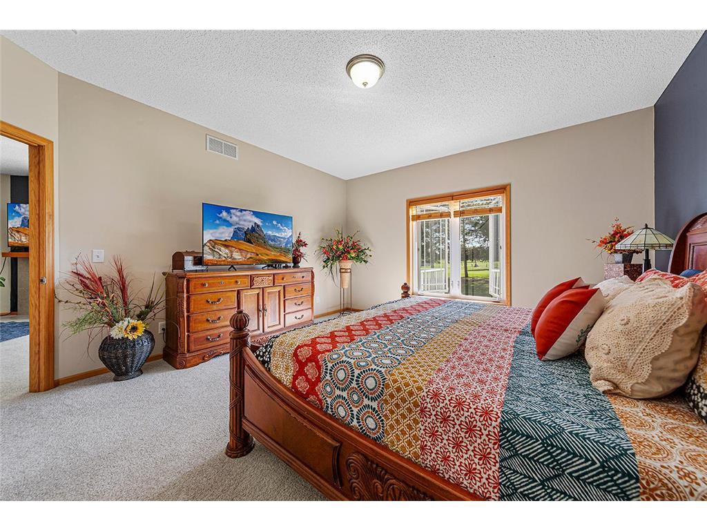 2713 Village Drive Faribault MN 55021 6799787 image30