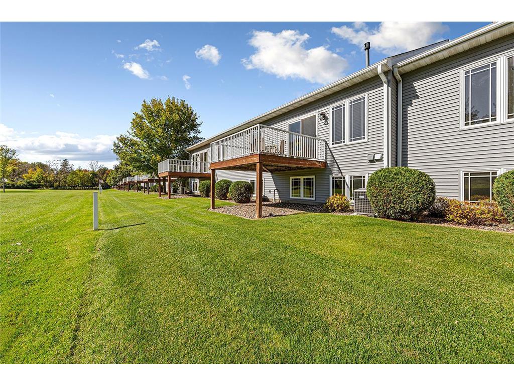 2713 Village Drive Faribault MN 55021 6799787 image40