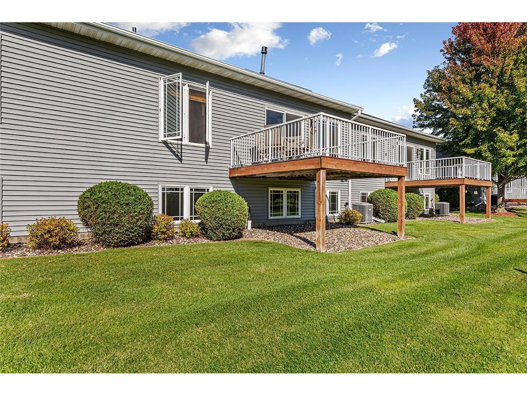 2713 Village Drive Faribault MN 55021 6799787 image41