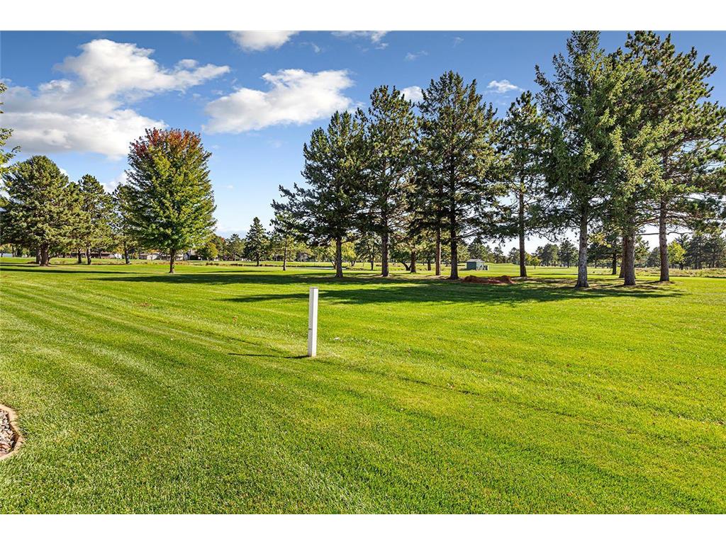 2713 Village Drive Faribault MN 55021 6799787 image42