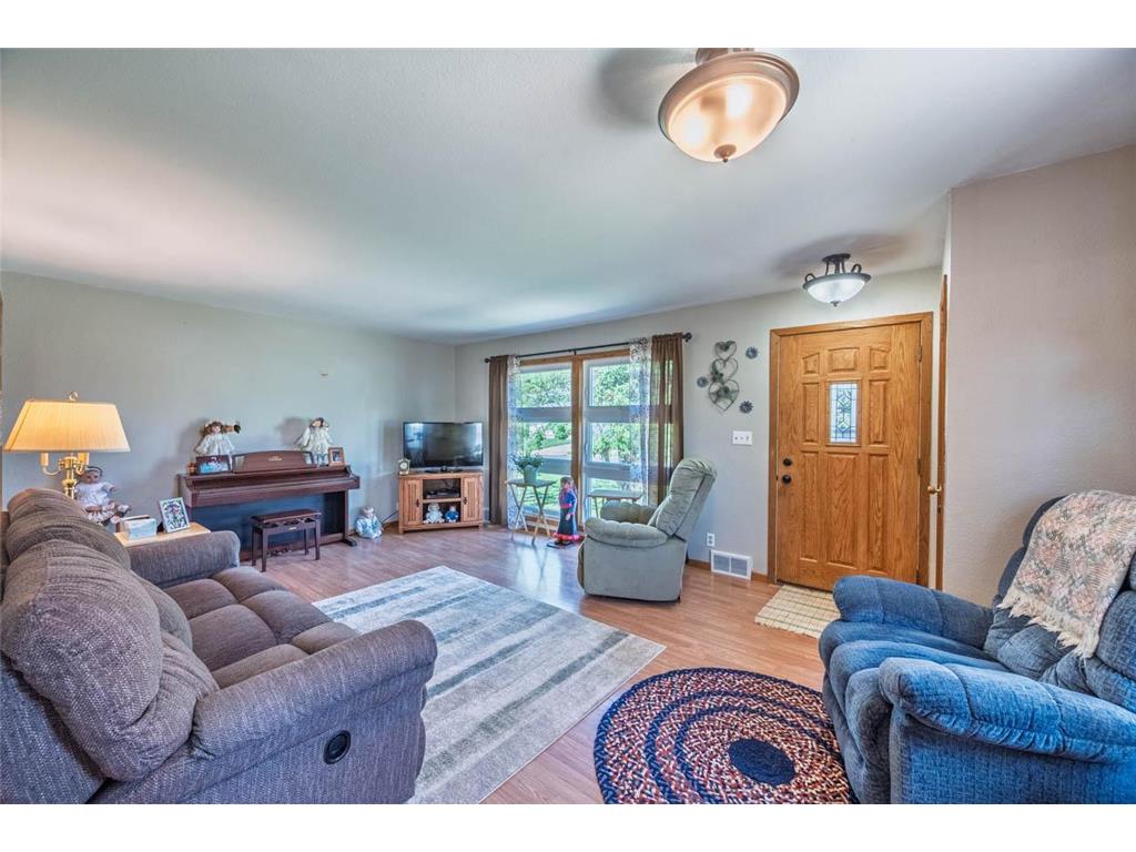 2714 Diane Lane Hibbing MN 55746 7107321 image7