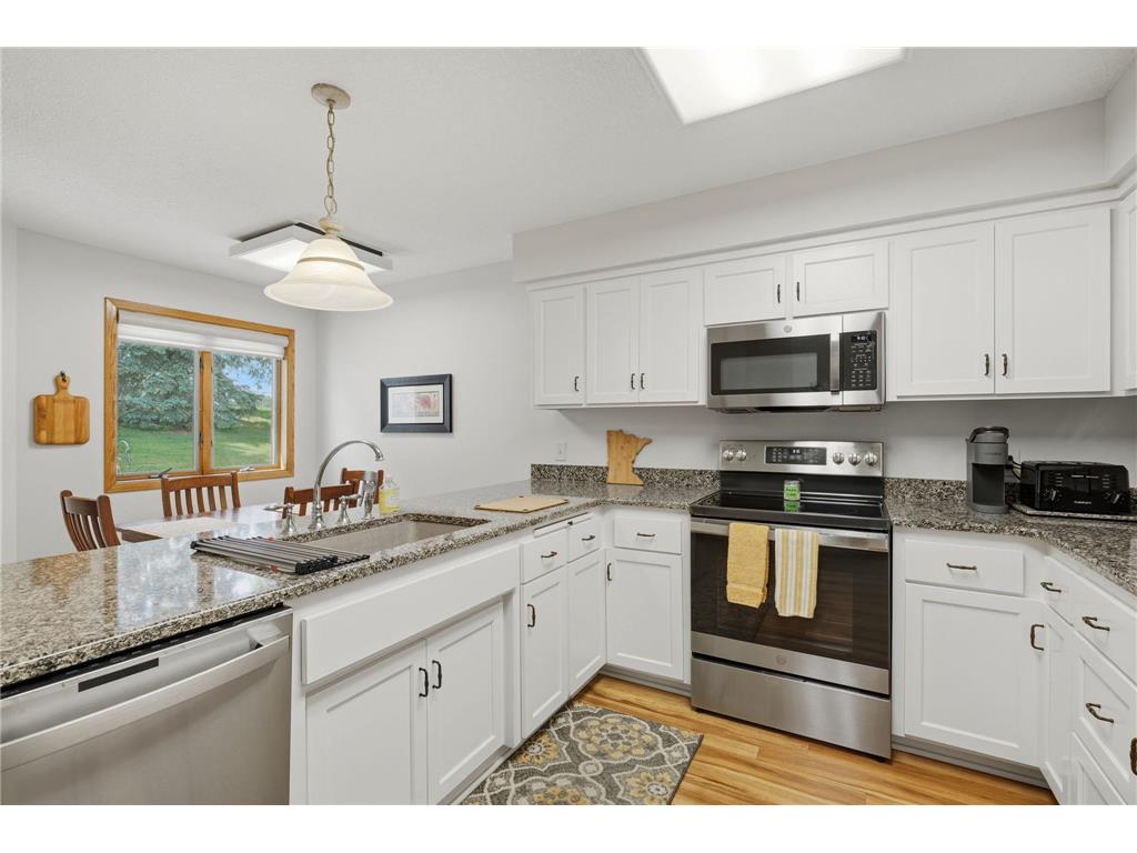2714 Lake Court Drive #100 Mounds View MN 55112 7099800 image5