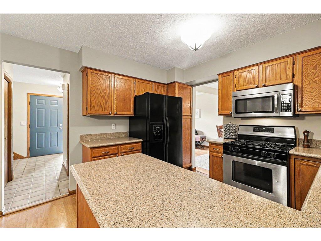 2714 Shadow Wood Court Chaska MN 55318 7022393 image6