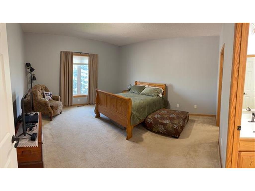 2714 Village Drive Faribault MN 55021 7083518 image14