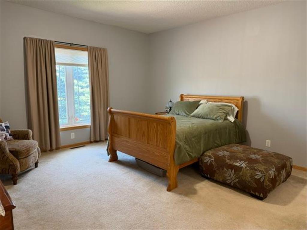 2714 Village Drive Faribault MN 55021 7083518 image15