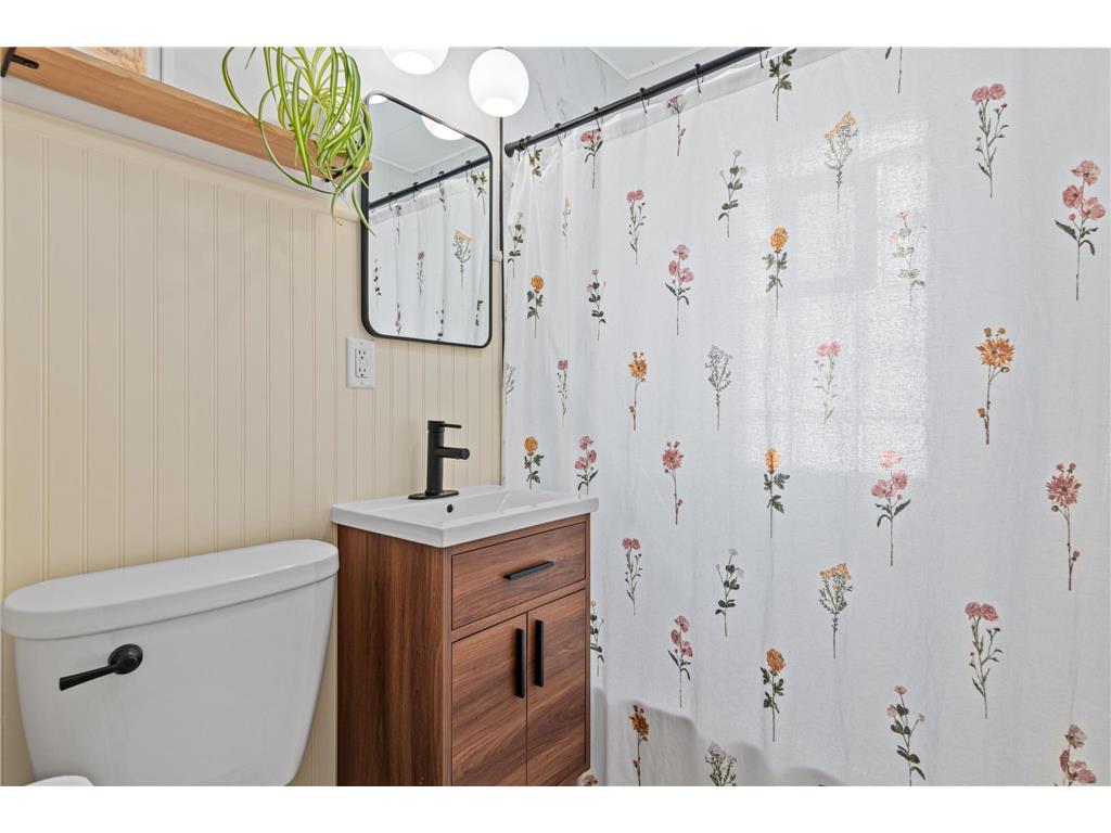 2715 40th Avenue S Minneapolis MN 55406 7087184 image15