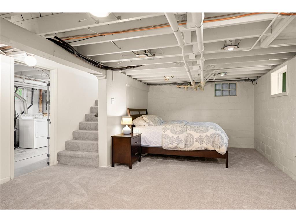 2715 Robbins Street Minneapolis MN 55410 7091210 image36