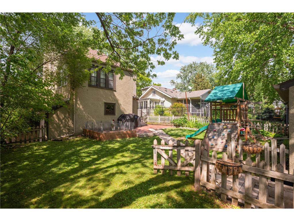2715 Robbins Street Minneapolis MN 55410 7091210 image40