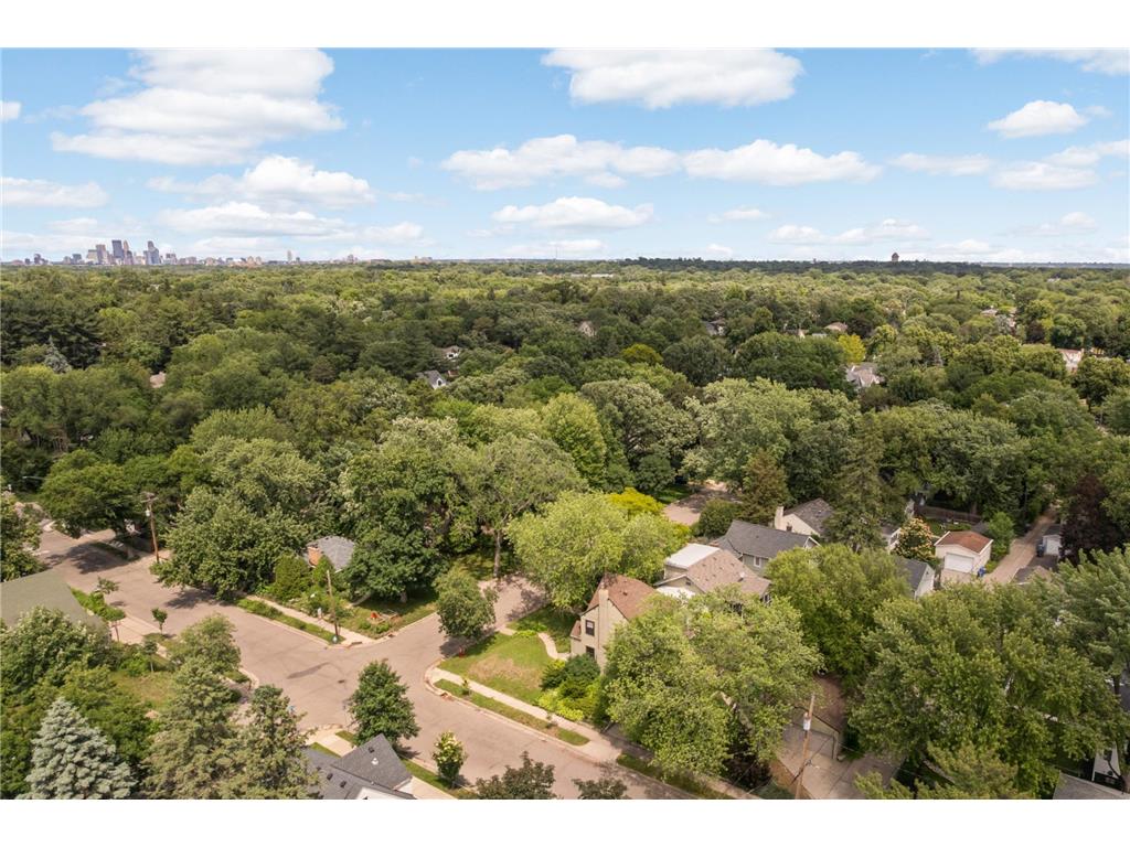 2715 Robbins Street Minneapolis MN 55410 7091210 image47