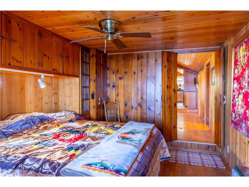 2715 Roberts Island International Falls MN 56649 - Rainy 6767803 image17