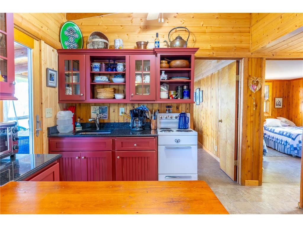 2715 Roberts Island International Falls MN 56649 - Rainy 6767803 image21