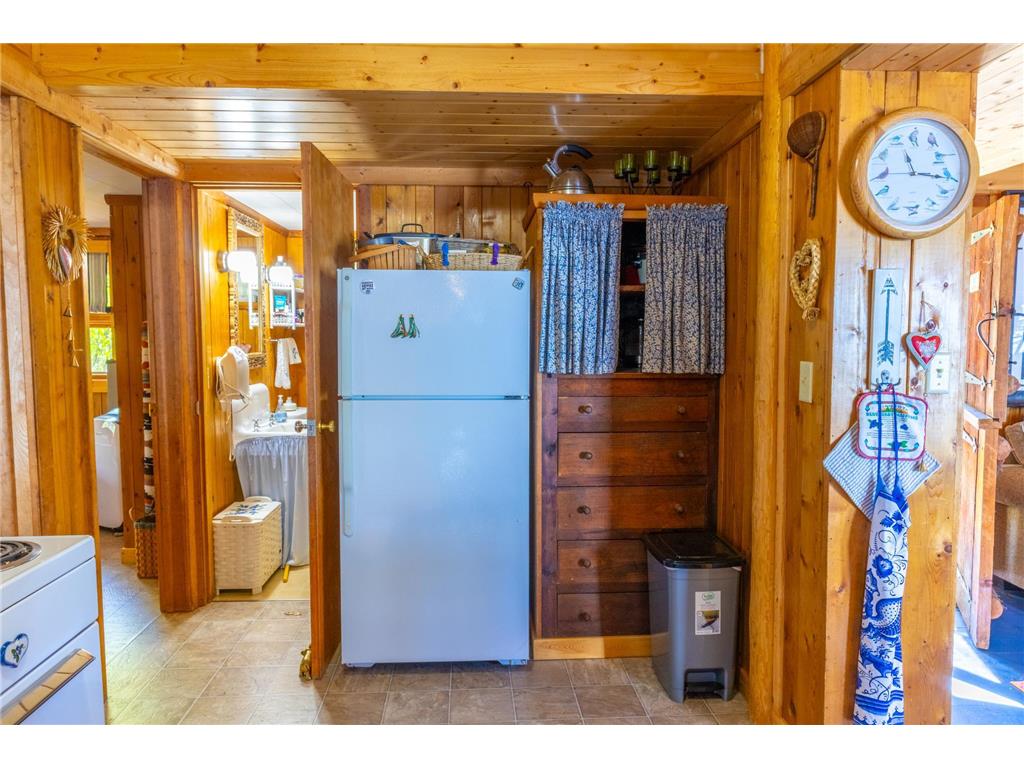 2715 Roberts Island International Falls MN 56649 - Rainy 6767803 image23