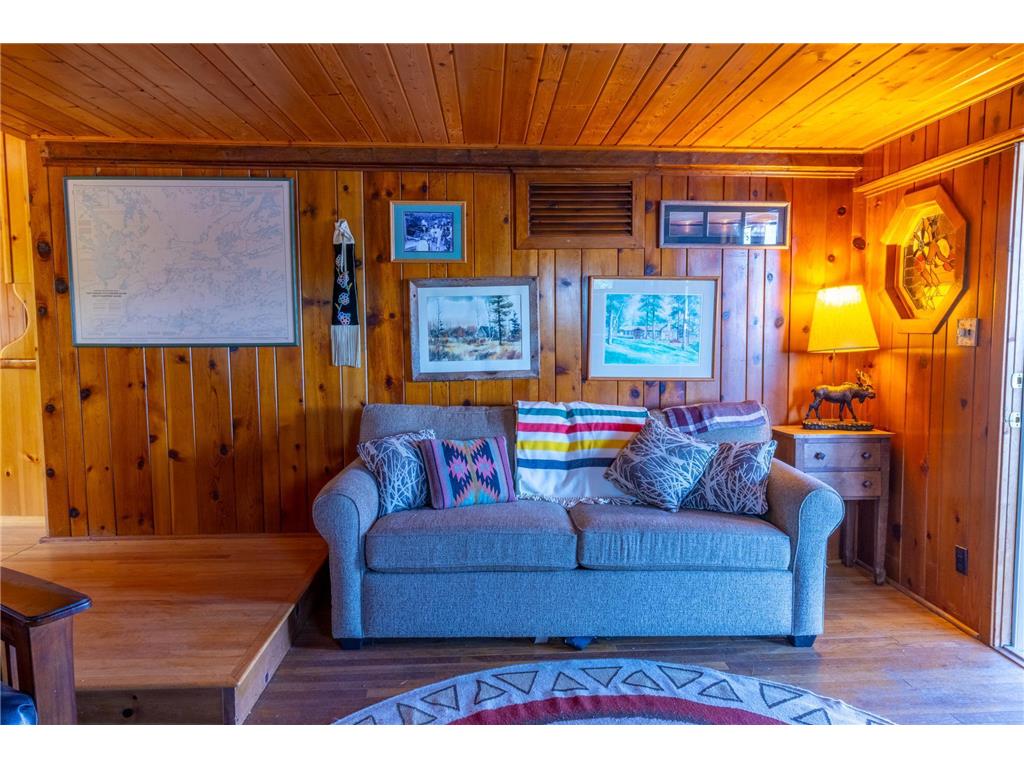 2715 Roberts Island International Falls MN 56649 - Rainy 6767803 image5