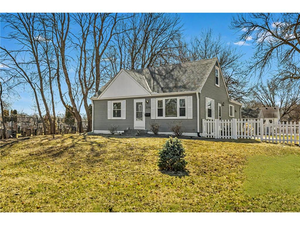 2715 W 70 1/2 Street Richfield MN 55423 6693821 image1