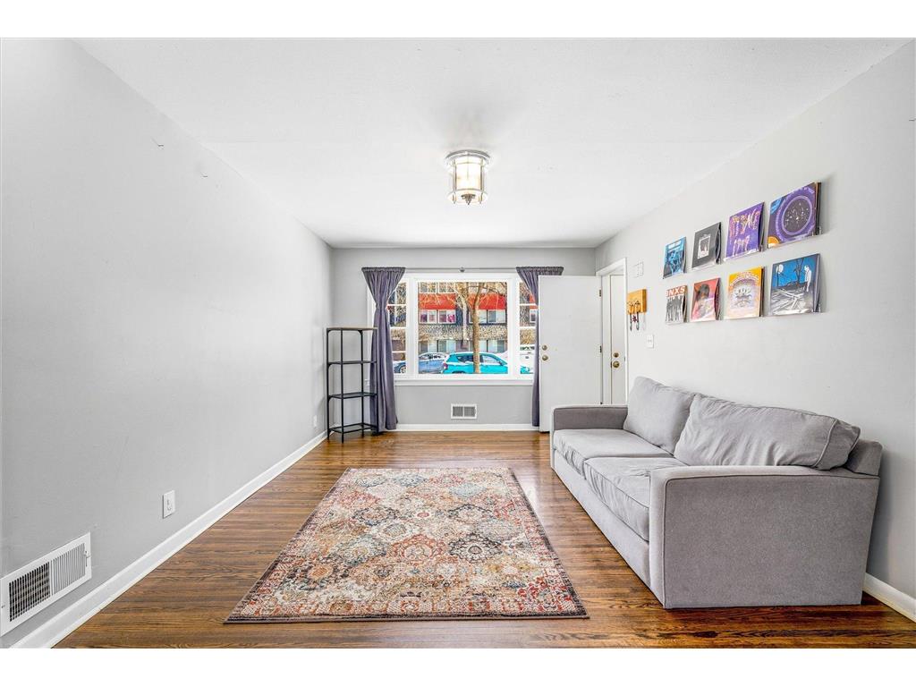 2716 2nd Avenue S Minneapolis MN 55408 6826186 image3