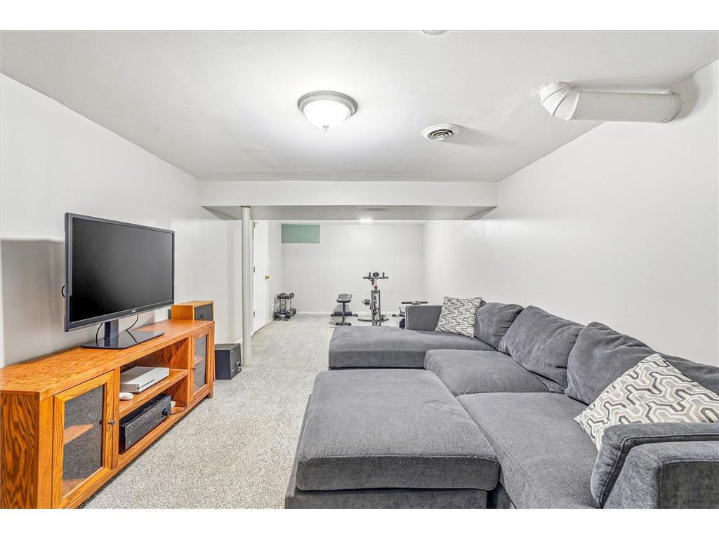 2716 2nd Avenue S Minneapolis MN 55408 6826186 image30