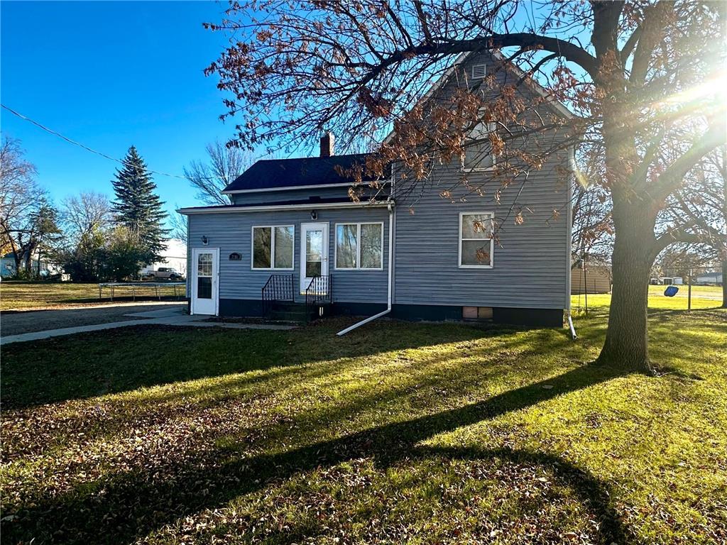 2716 Canterbury Drive Bigelow MN 56117 6788883 image4