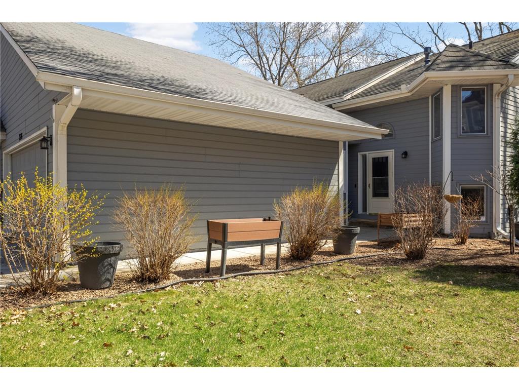 2716 River Woods Lane Burnsville MN 55337 7056182 image2