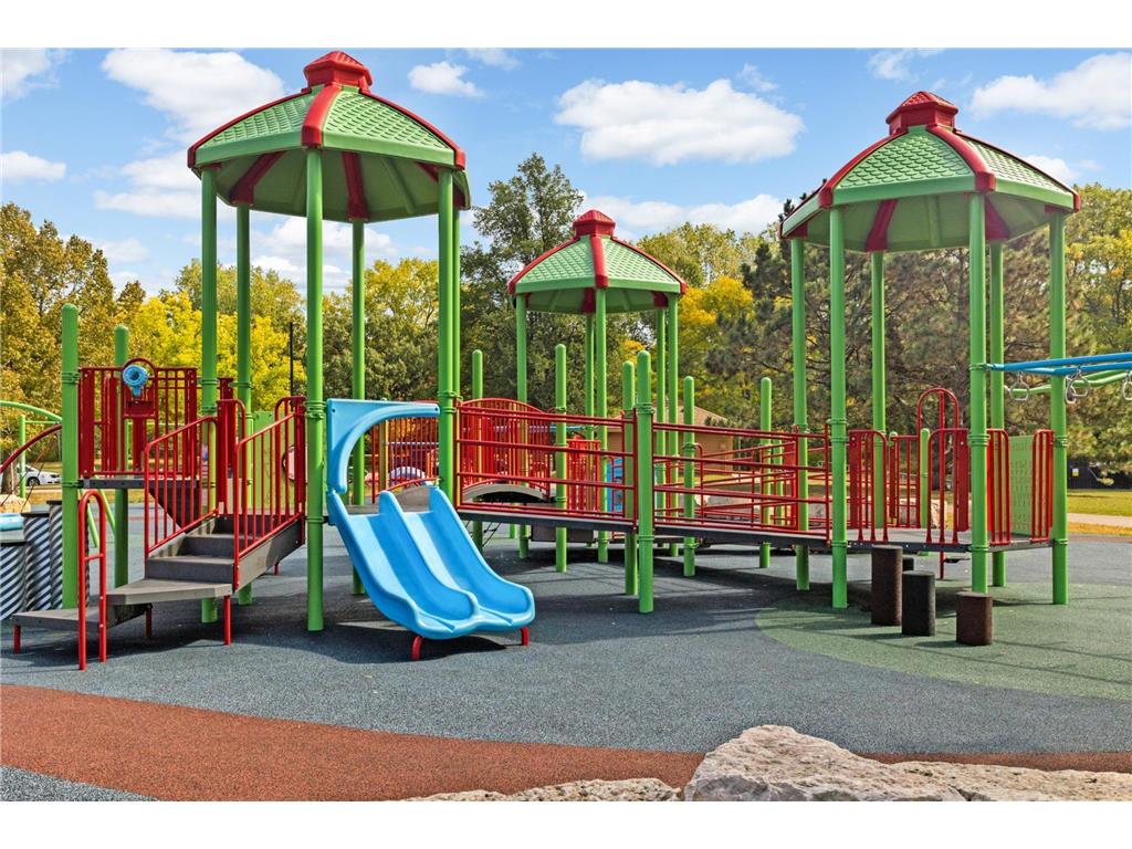 2716 River Woods Lane Burnsville MN 55337 7056182 image30