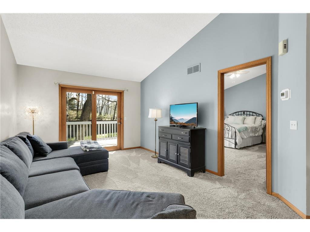 2716 River Woods Lane Burnsville MN 55337 7056182 image8