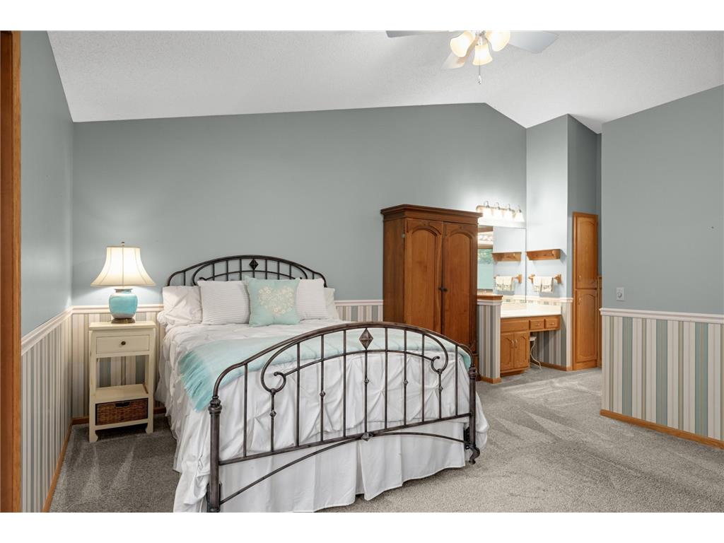 2716 River Woods Lane Burnsville MN 55337 7096454 image20