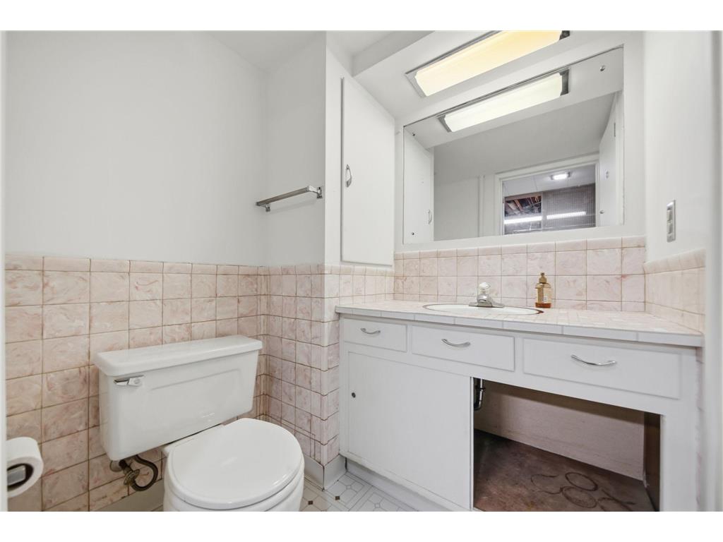 2717 30th Avenue NE Saint Anthony MN 55418 7056729 image33
