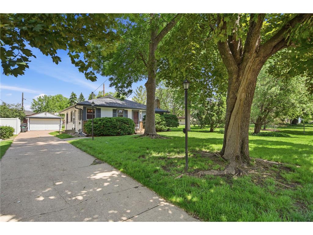 2717 30th Avenue NE Saint Anthony MN 55418 7056729 image41