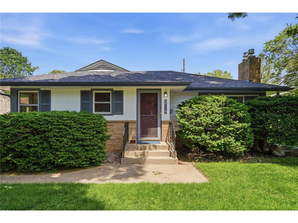 2717 30th Avenue NE Saint Anthony MN 55418 7056729 image5