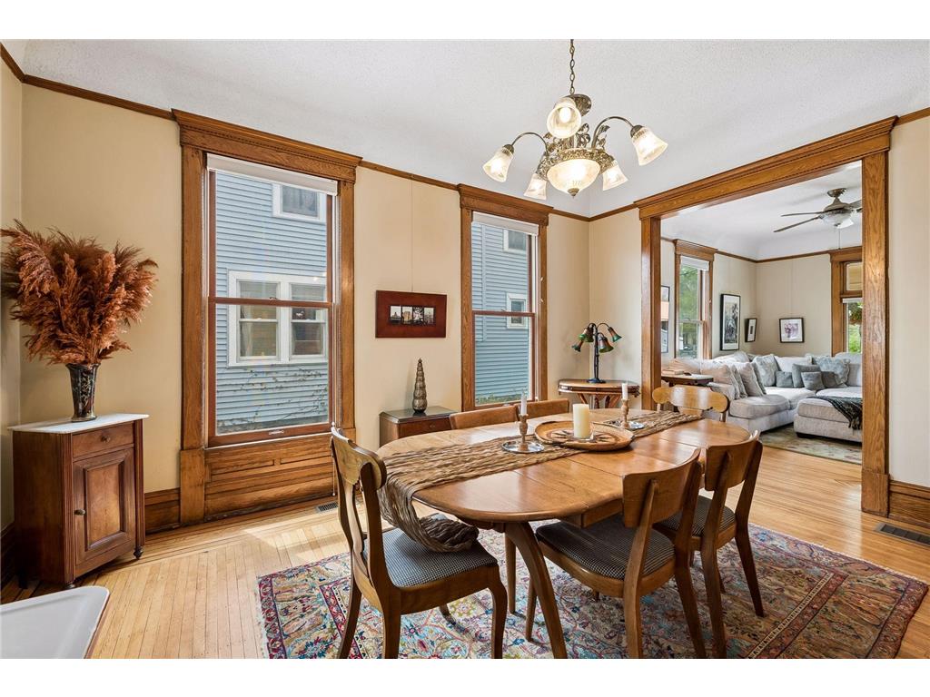 2717 Emerson Avenue S Minneapolis MN 55408 7066653 image14