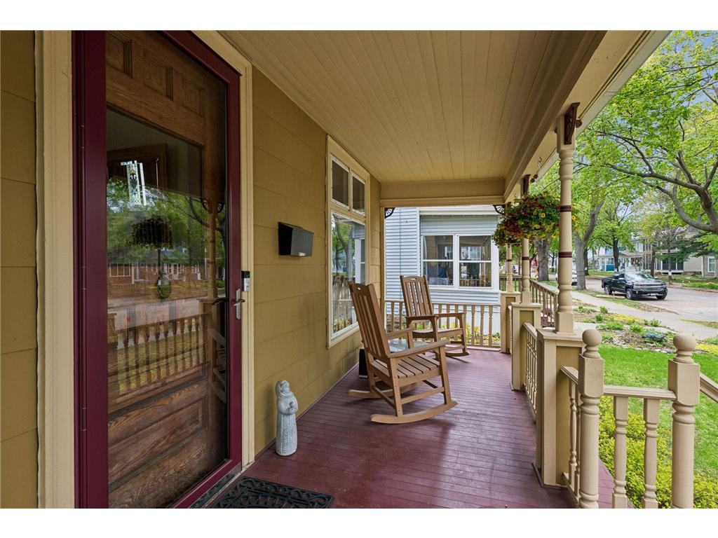 2717 Emerson Avenue S Minneapolis MN 55408 7066653 image3