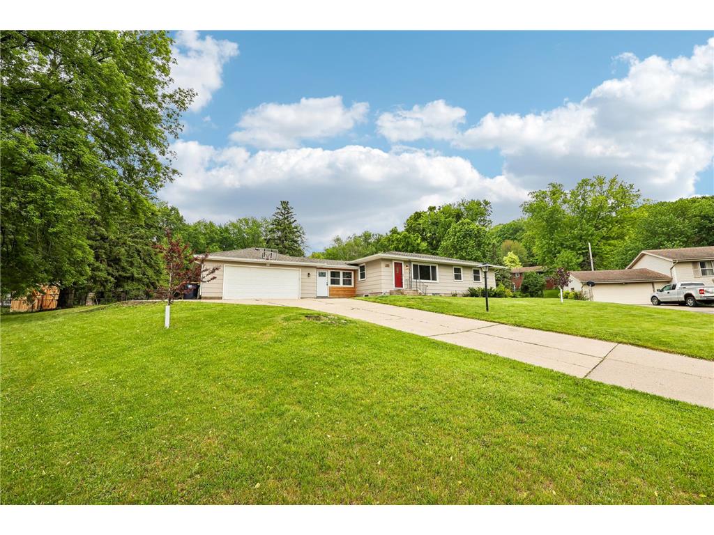 2717 Terrace Drive Burnsville MN 55337 7075998 image1