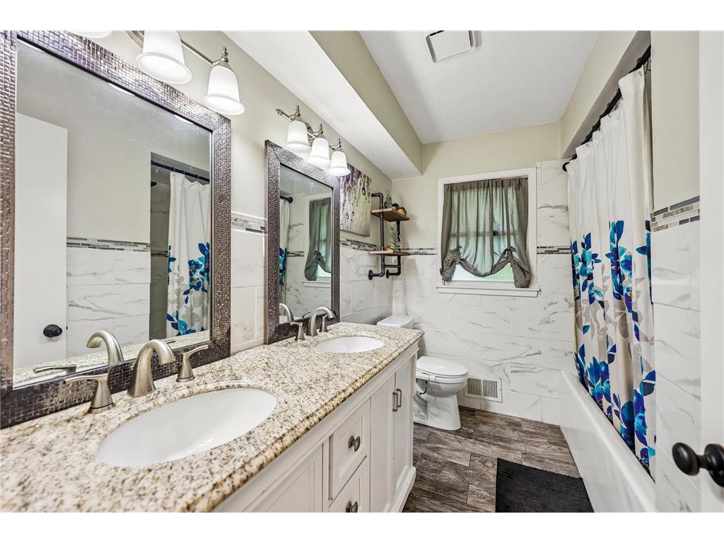 2717 Terrace Drive Burnsville MN 55337 7075998 image15