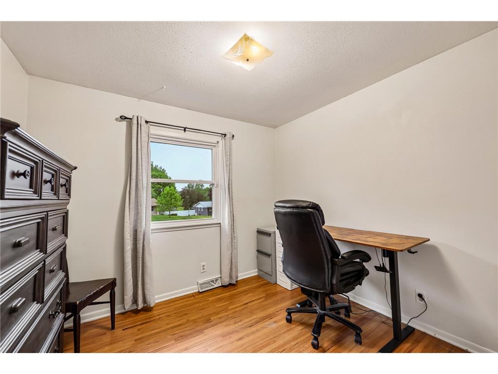 2717 Terrace Drive Burnsville MN 55337 7075998 image21