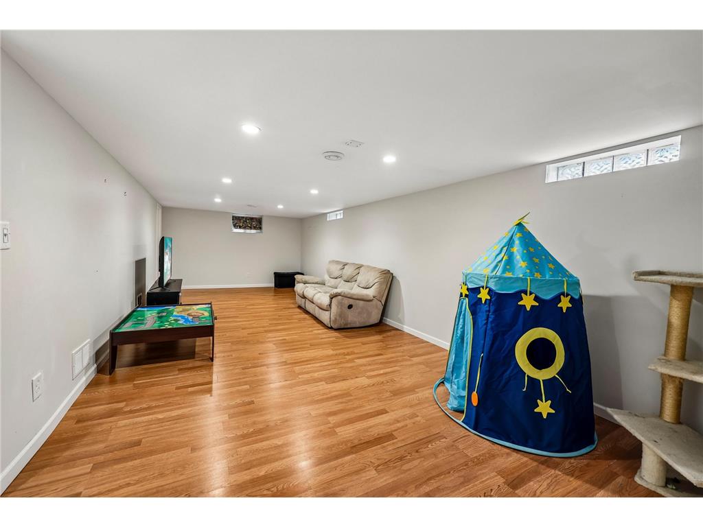 2717 Terrace Drive Burnsville MN 55337 7075998 image25