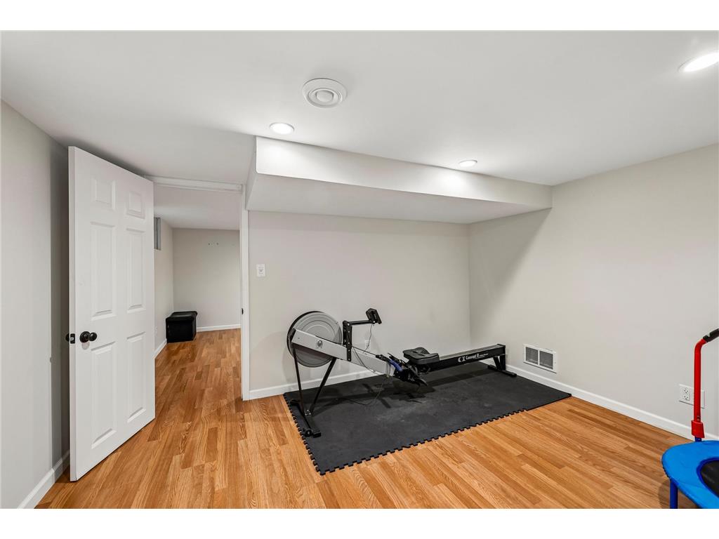 2717 Terrace Drive Burnsville MN 55337 7075998 image29