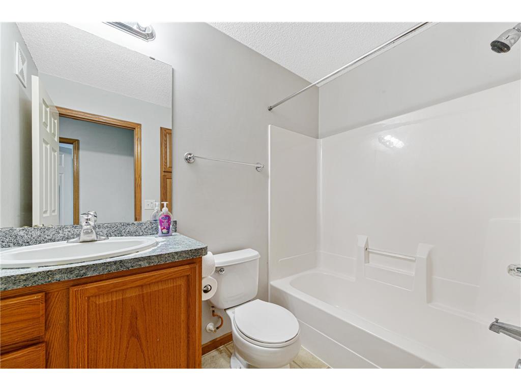 2718 Brockman Court #714 Northfield MN 55057 7011315 image11