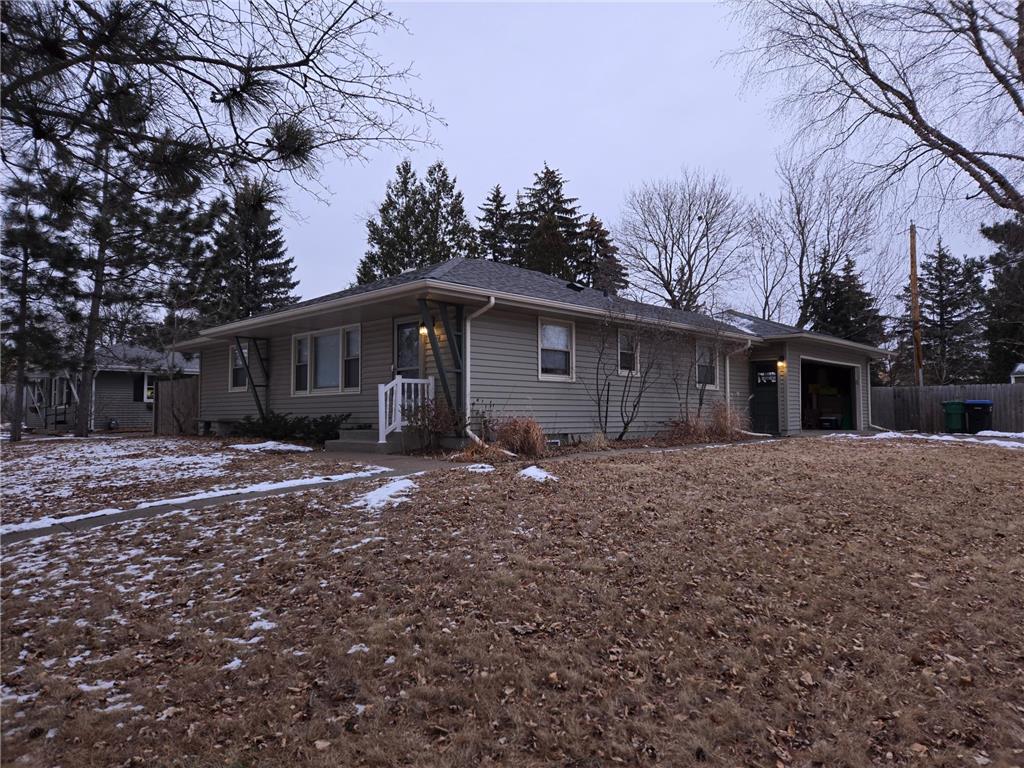 2718 Griggs Street N Roseville MN 55113 6639876 image1