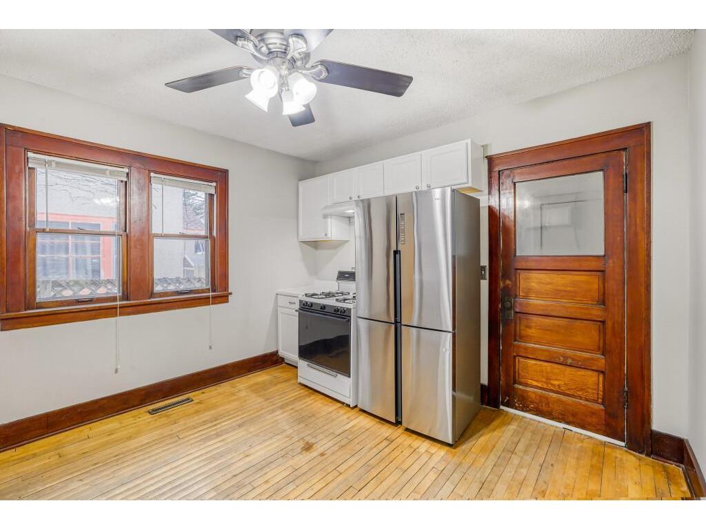 2718 Sheridan Avenue N Minneapolis MN 55411 7016644 image12