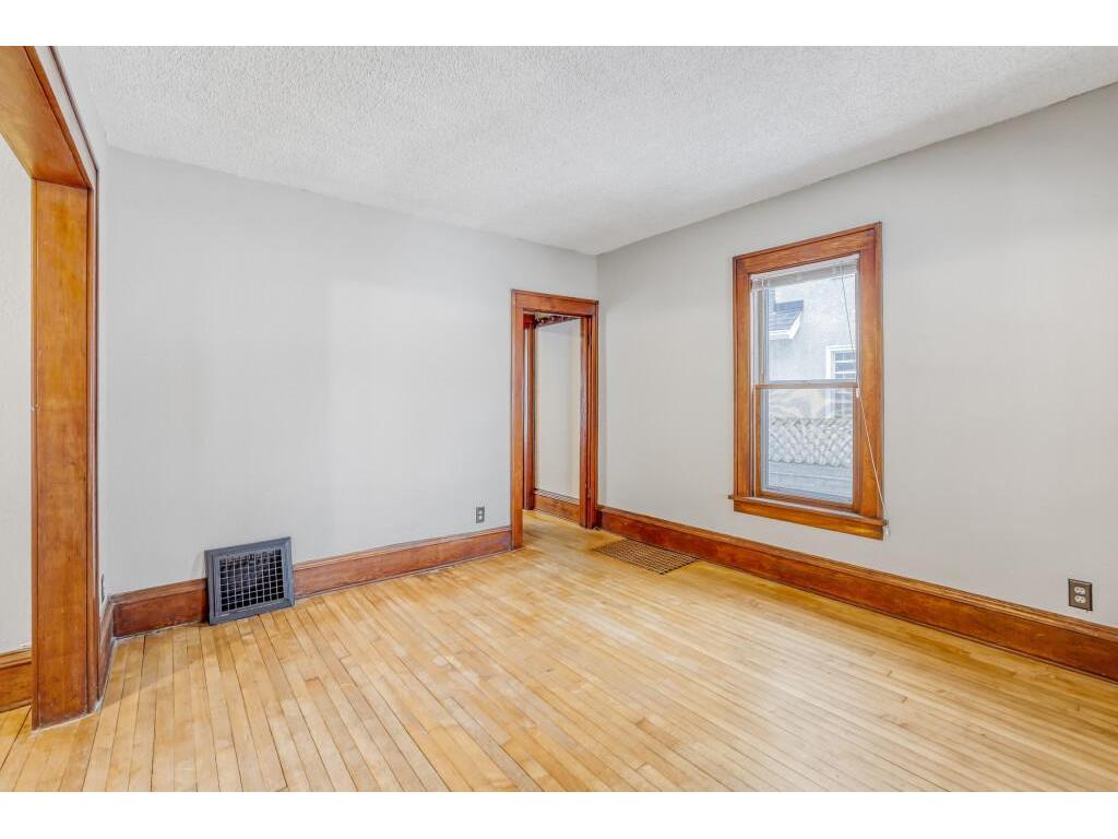 2718 Sheridan Avenue N Minneapolis MN 55411 7016644 image15