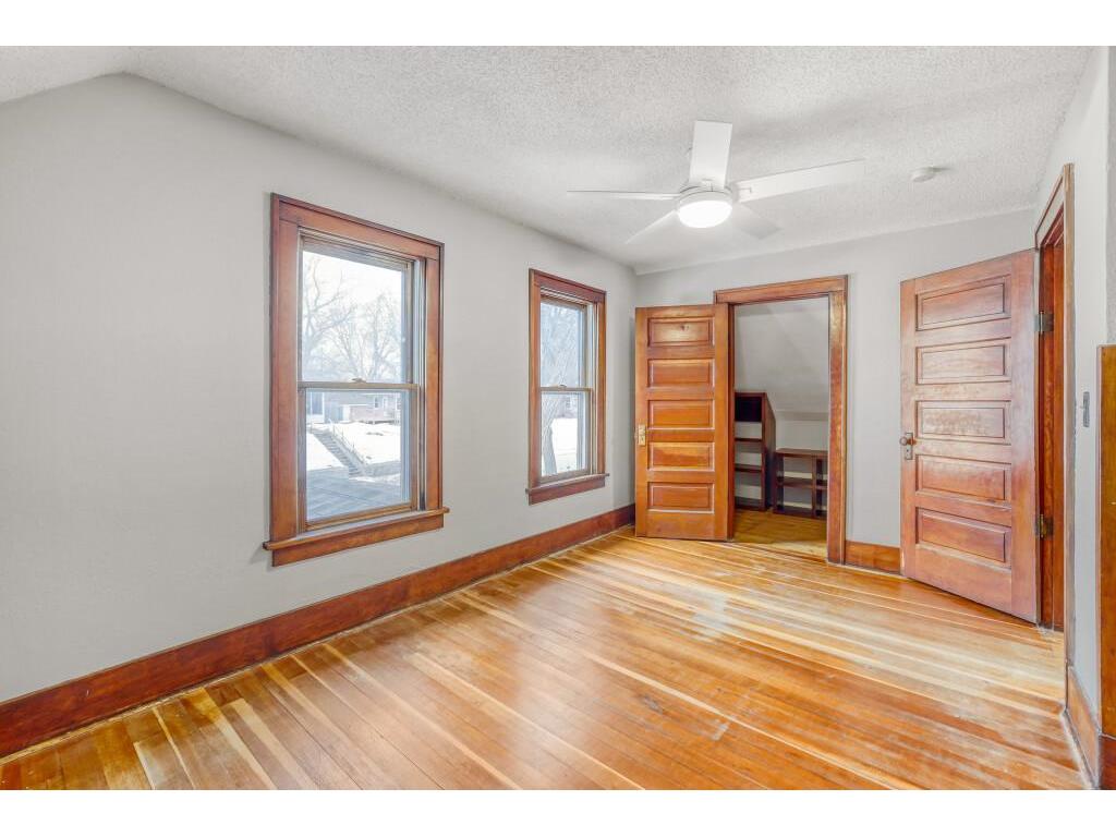 2718 Sheridan Avenue N Minneapolis MN 55411 7016644 image18